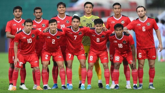 “Các đội V-League có 3 ngoại binh đã mạnh, Indonesia thì đến 10 người”