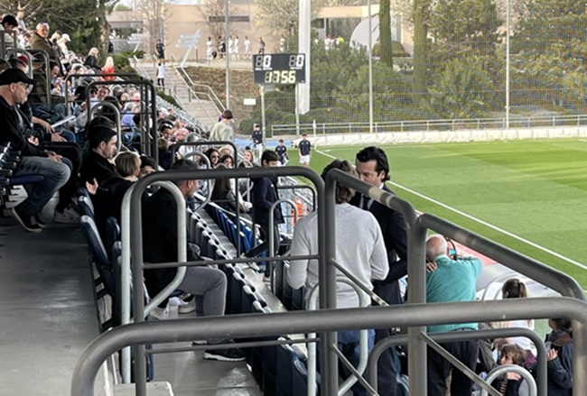 Arteta in attendance to watch Real Madrid vs Atletico youth derby - Bóng Đá
